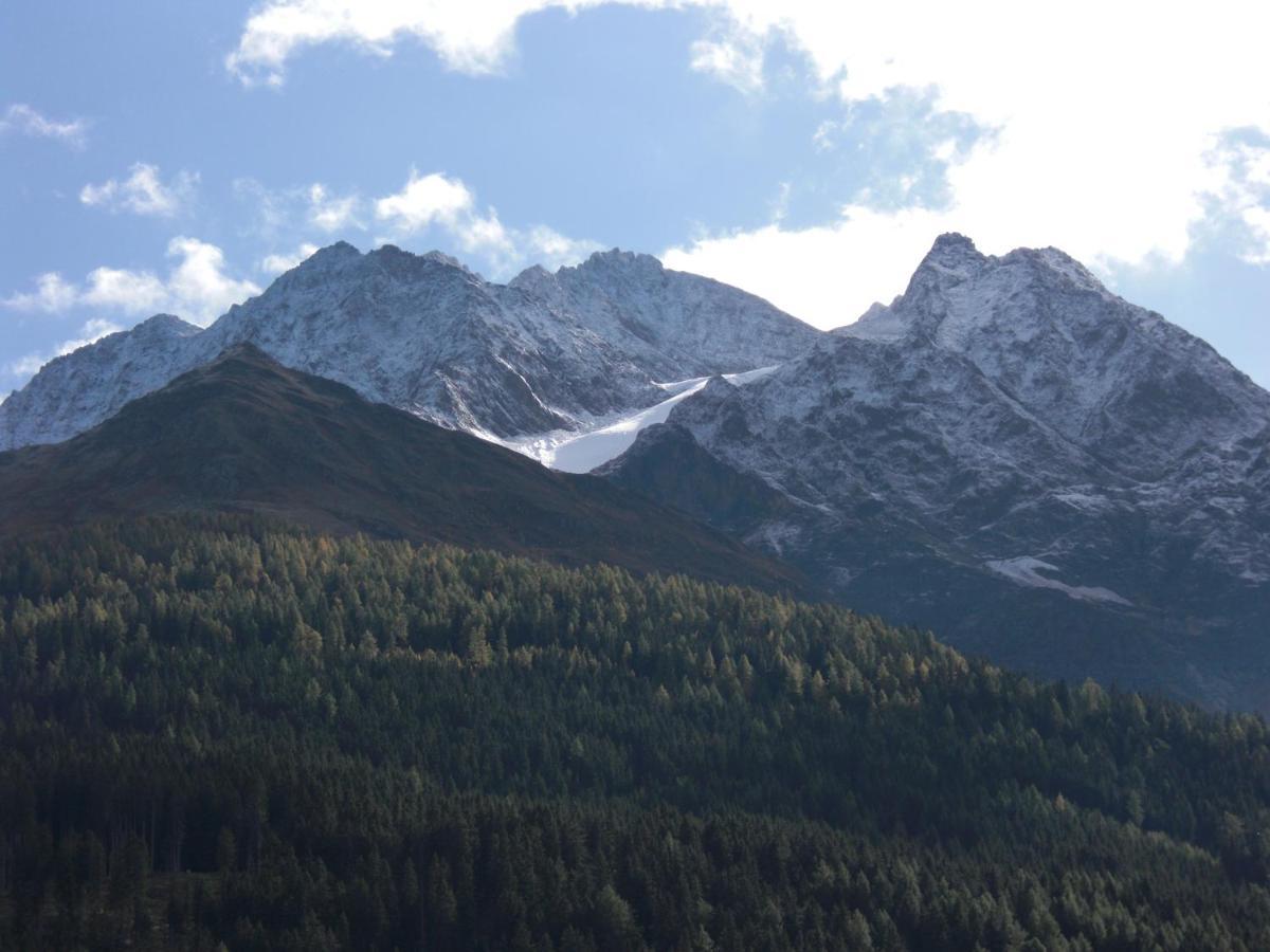 Hotel Schwarzer Adler Pettneu am Arlberg Exteriér fotografie